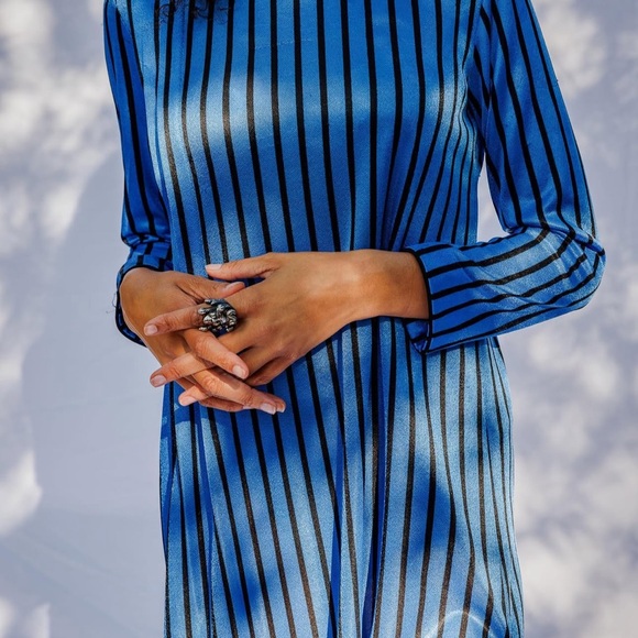 Vintage Blue and Black Striped Long Sleeve Dress - Picture 2 of 2